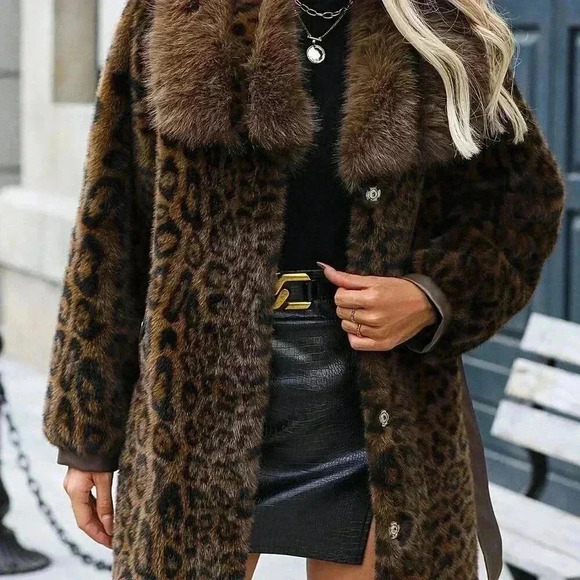 Coffee Brown Casual Women's Long Sleeve Fluffy Leopard Print Button Coat - Picture 8 of 9